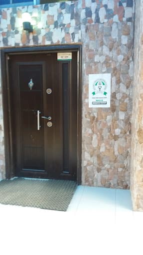 Image of a janet memorial hospital Entrance